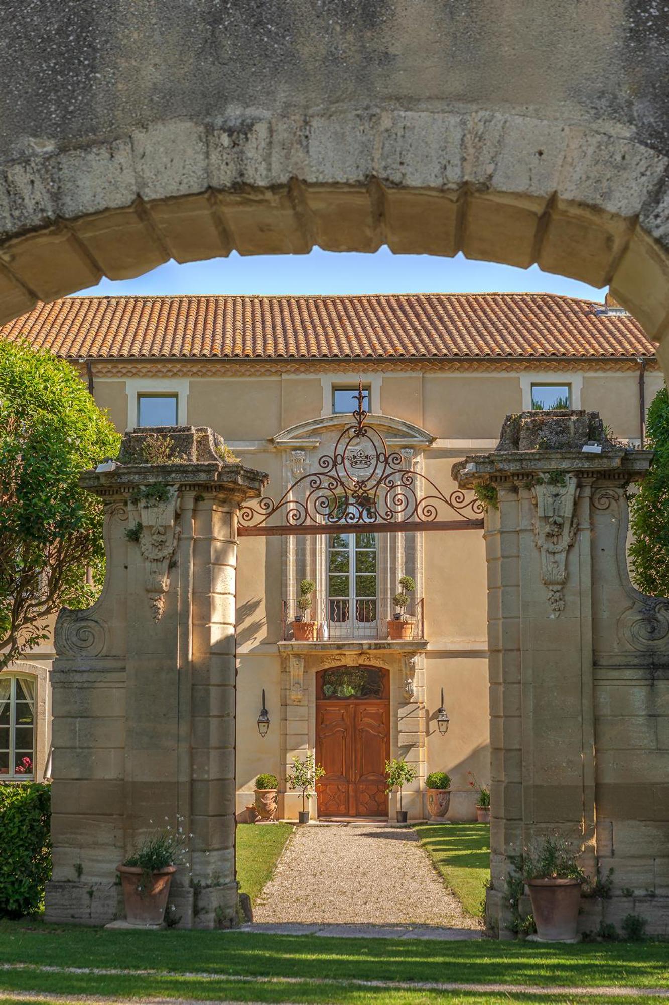 Chateau Talaud Loriol-du-Comtat Extérieur photo