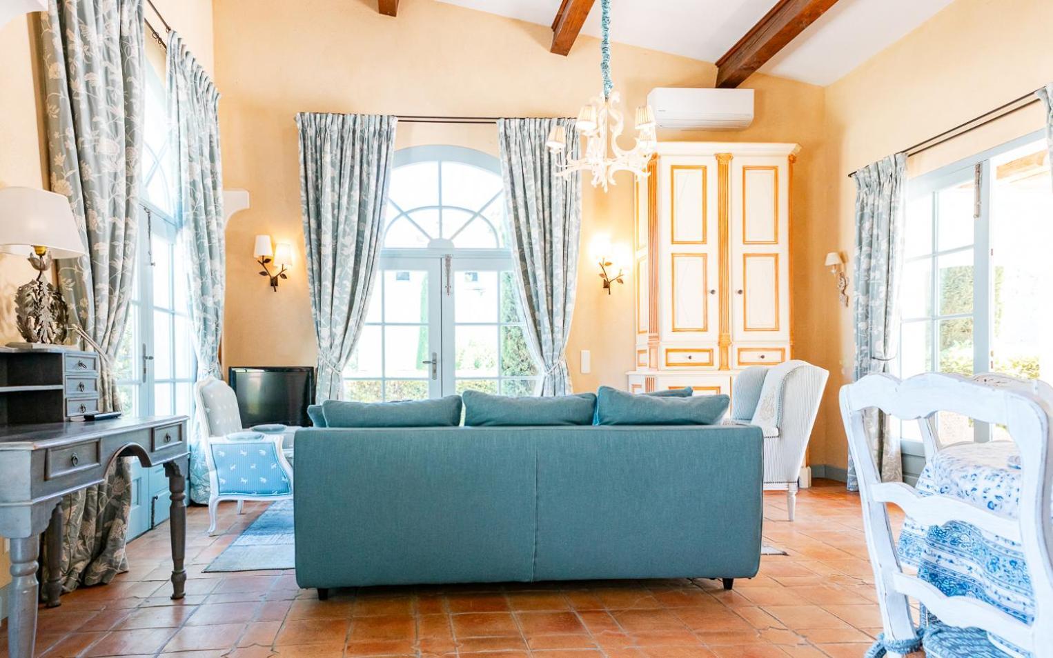 Chateau Talaud Loriol-du-Comtat Chambre photo